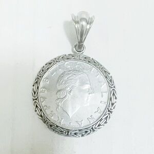 Vintage 1996 Italian 925 Silver 200 Lira Coin Pendant